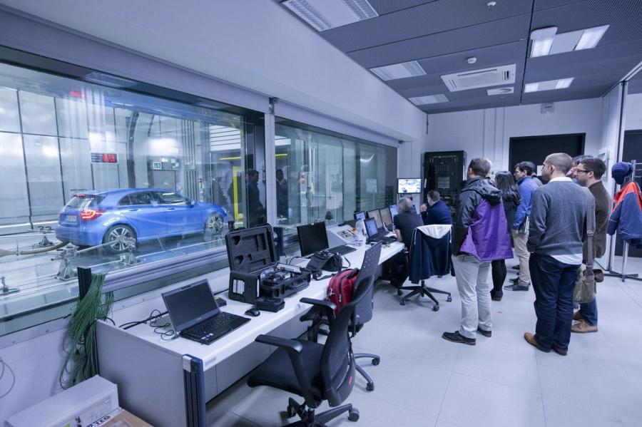  Mercedes-Benz C-Class 2015 года  (фото 28 из 73)
